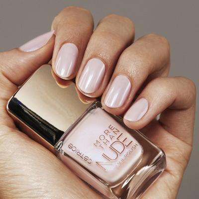 Catrice More Than Nude Nail Polish Βερνίκια νυχιών για γυναίκες 10,5 ml Απόχρωση 17 Meet Me At The BARre