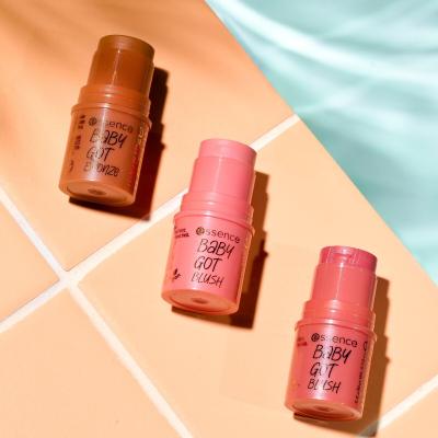 Essence Baby Got Blush Ρουζ για γυναίκες 5,5 gr Απόχρωση 10 Tickle Me Pink