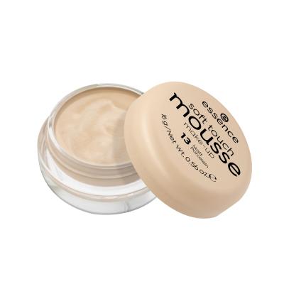 Essence Soft Touch Mousse Make up για γυναίκες 16 gr Απόχρωση 13 Matt Porcelain