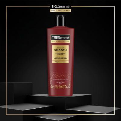 TRESemmé Keratin Smooth Shampoo Σαμπουάν για γυναίκες 400 ml