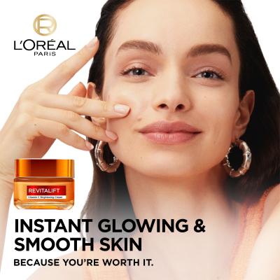 L&#039;Oréal Paris Revitalift Vitamin C Brightening Cream Κρέμα προσώπου ημέρας για γυναίκες 50 ml