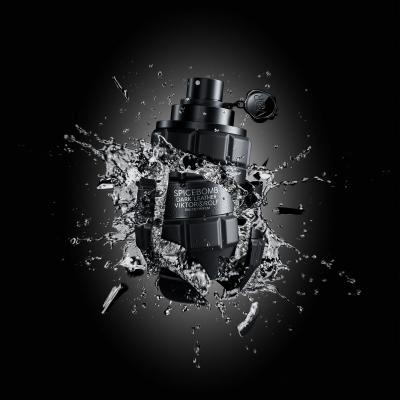 Viktor &amp; Rolf Spicebomb Dark Leather Eau de Parfum για άνδρες 150 ml