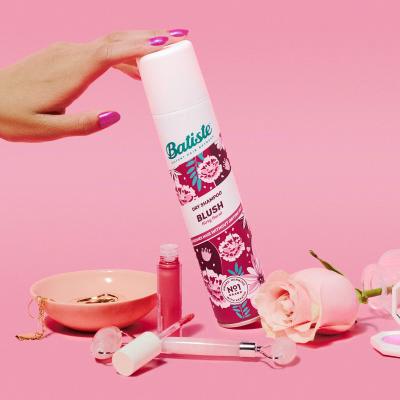 Batiste Blush Ξηρό σαμπουάν για γυναίκες 200 ml