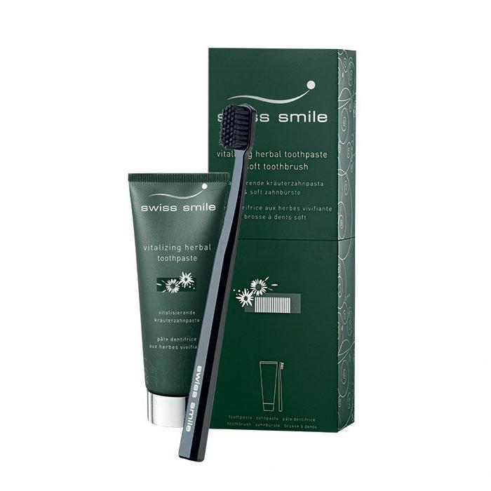 swiss smile Vitalizing Herbal Σετ δώρου οδοντόκρεμα Vitalizing Herbal 75 ml + οδοντόβουρτσα Sensitive-Soft Green 1 κομ.